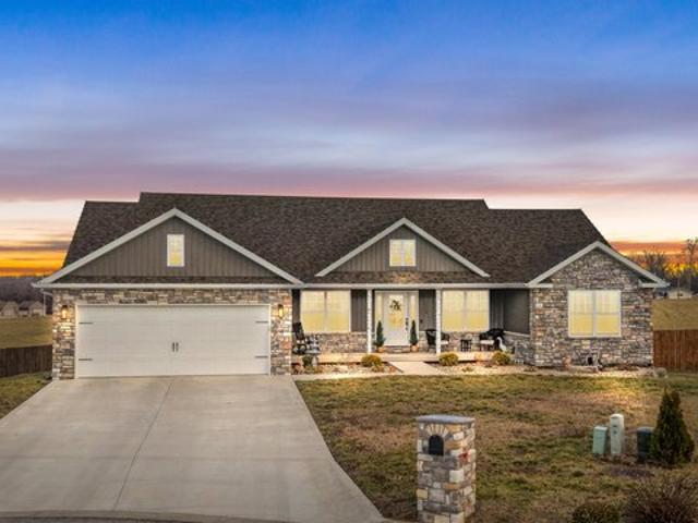 House for sale in Bolivar, Missouri