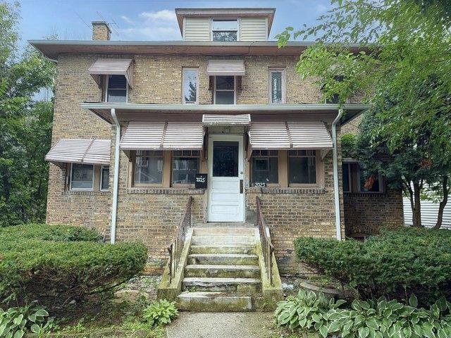 House for sale in Evanston, Illinois