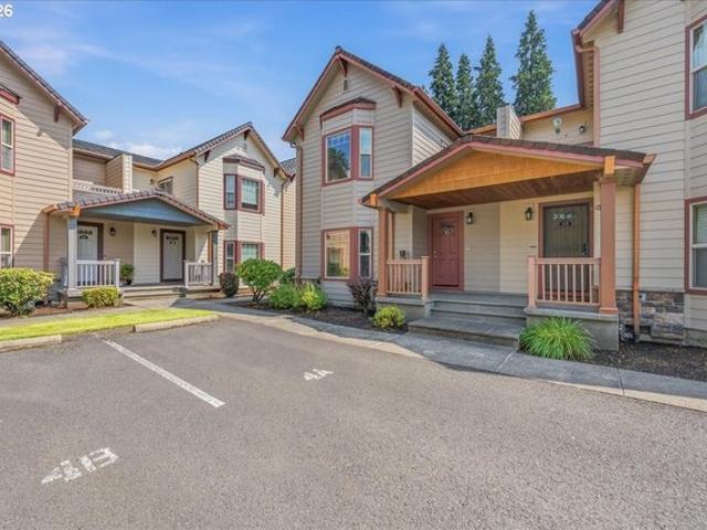 Condo for sale in Oregonia