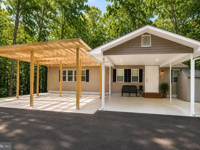 House for sale in Owings, Maryland
