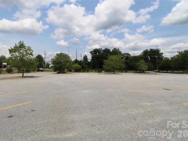 Commercial for sale in Lenoir, North Carolina