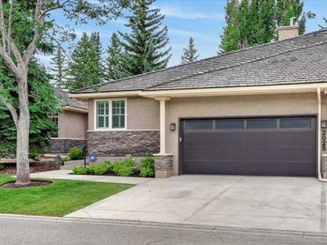 House for sale in Palliser, Calgary