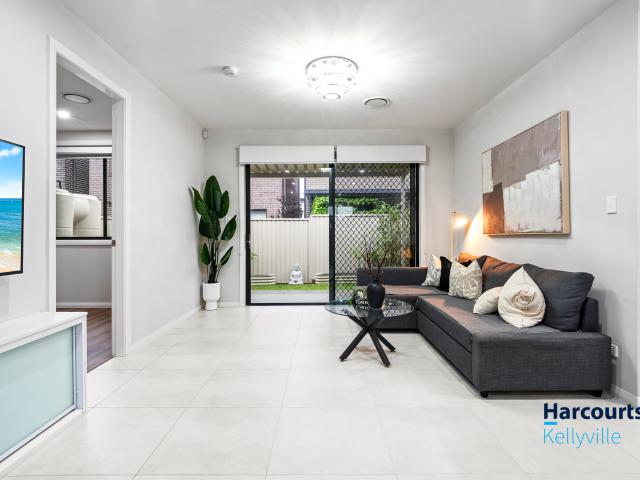 Villa for sale in Sydney, New South Wales