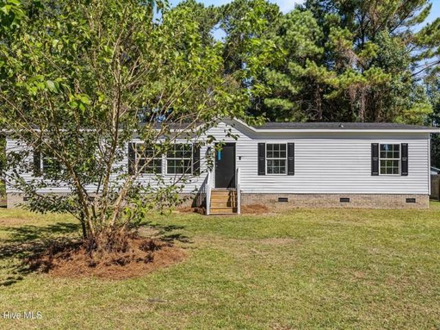 House for sale in Castle Hayne, North Carolina