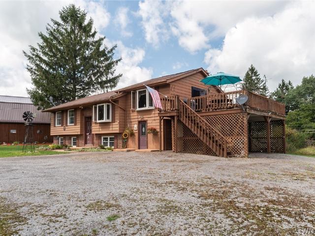 House for sale in Varysburg, New York
