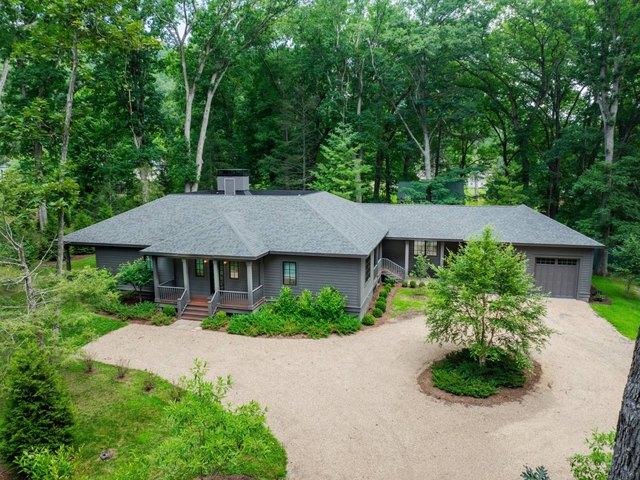 House for sale in White Sulphur Springs, West Virginia