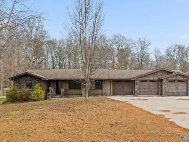 House for rent in Flat Rock, Alabama