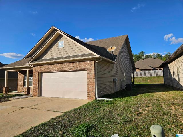 House for sale in Calera, Alabama