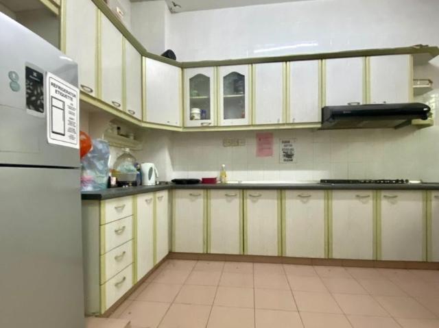 Room for rent in Petaling, Damansara Damai