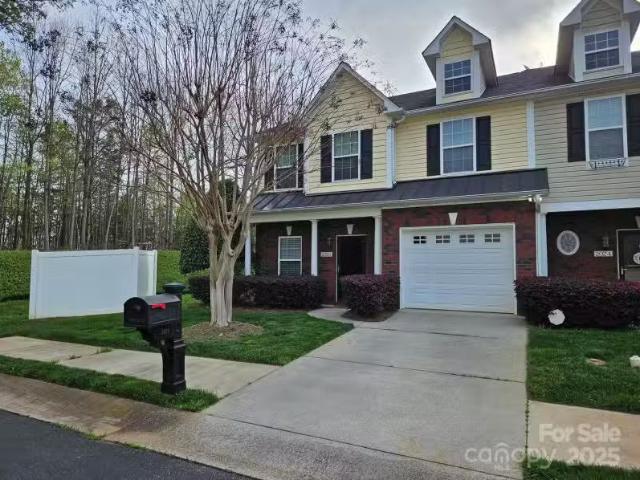 Condo for sale in Hickory