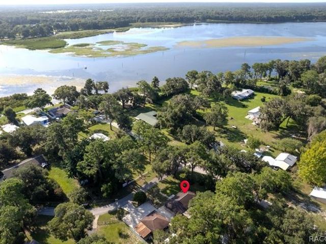 House for sale in Inglis, Florida