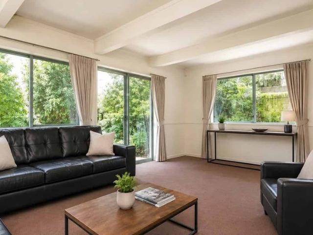 House for rent in Otakou