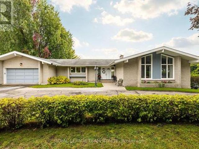 House for sale in Cardinal, Edwardsburgh/Cardinal