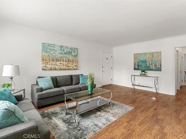 Condo for sale in Long Beach, California