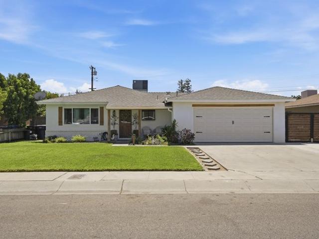 House for sale in Tulare, California