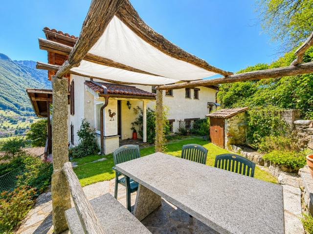 Haus kaufen in Arogno, Tessin