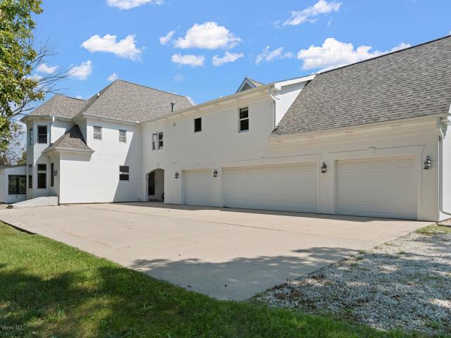 House for sale in Morris, Grundy County