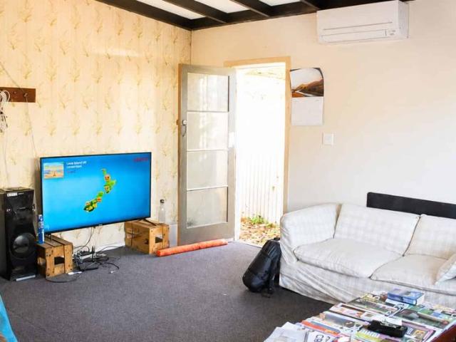 House for rent in Otakou