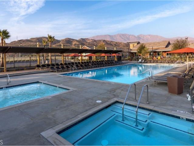 House for sale in Santa Paula, California