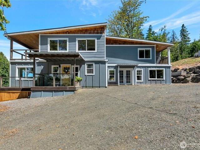 House for sale in Shelton, Washington