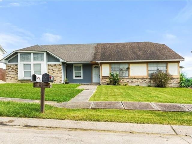 Townhouse for sale in Harvey, Louisiana