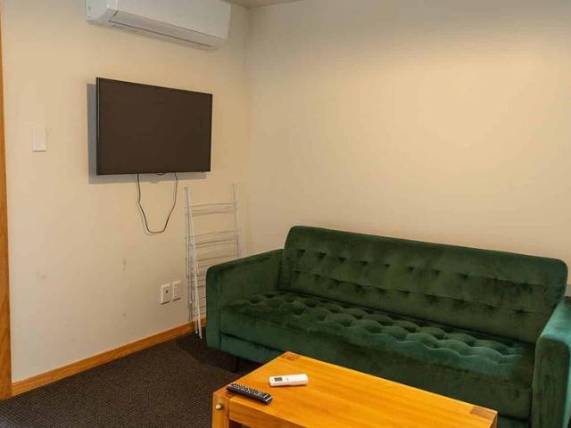 Property for rent in Otakou