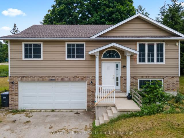 House for sale in Howick, Ontario