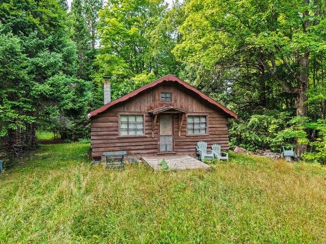 House for sale in Watersmeet, Michigan