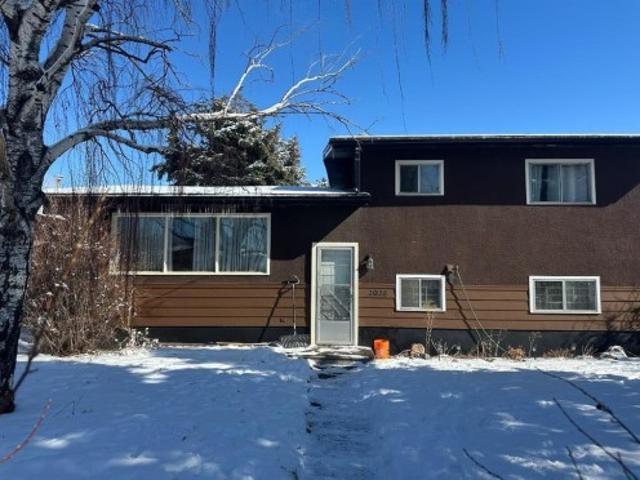 House for sale in Forest Lawn, Calgary