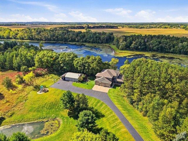 House for sale in Somerset, Saint Croix County