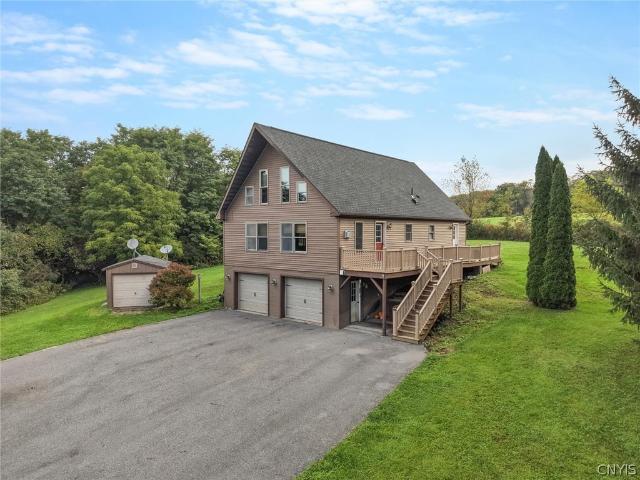 House for sale in Berwyn, Town of Pompey