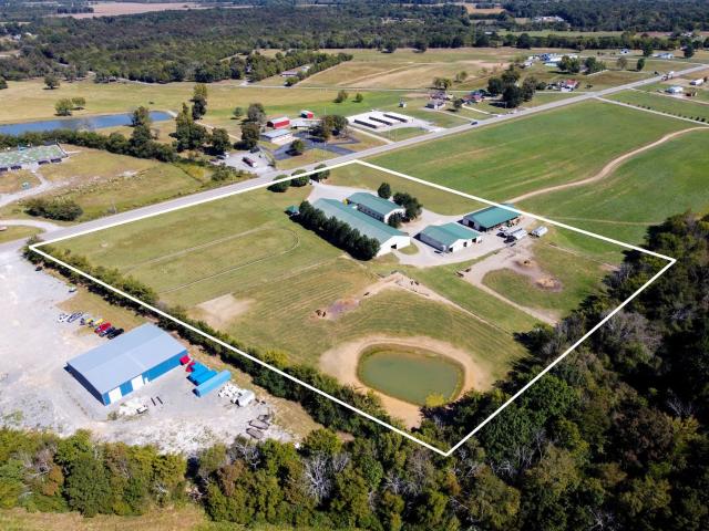 Ranch for sale in Tennessee