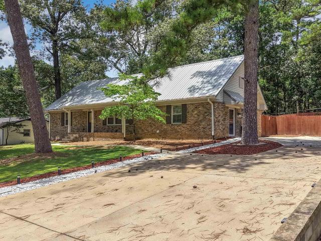 House for sale in Hoover, Alabama