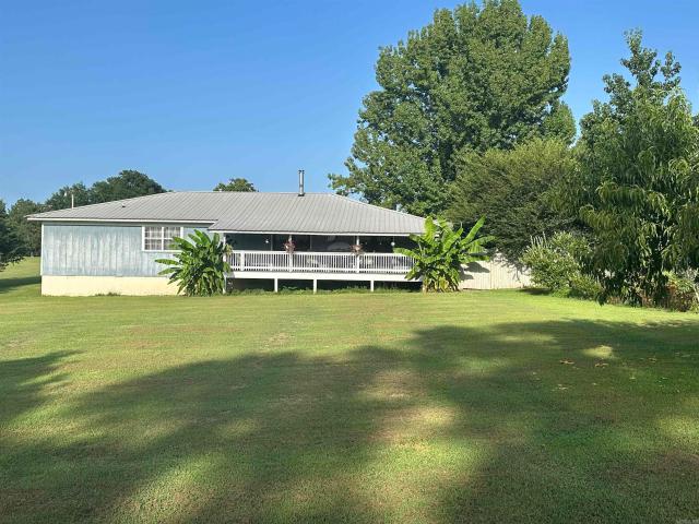 House for sale in Aly, Plainview