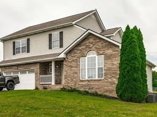 House for sale in Pleasant View, Middle Tennessee