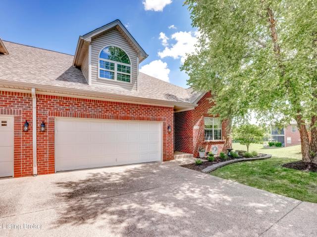 Condo for sale in La Grange, Kentucky