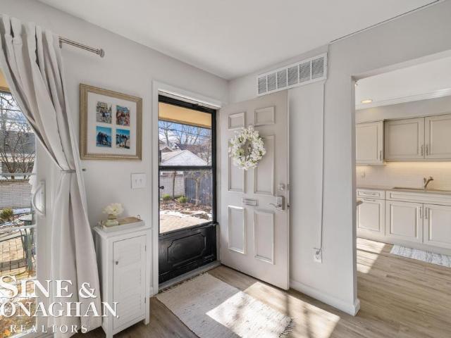 Condo for sale in Saint Clair Shores, Michigan