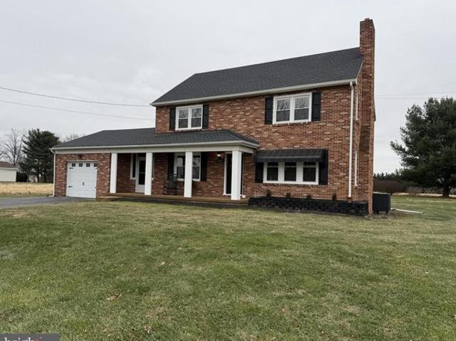House for sale in Spring Grove, Pennsylvania