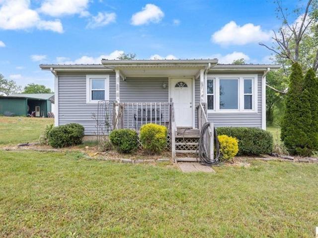 House for sale in Hardyville, Kentucky