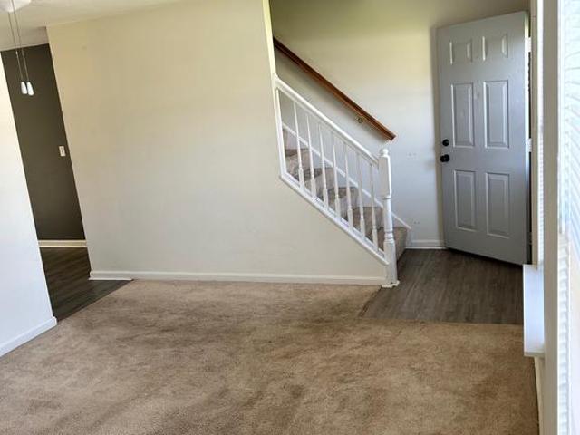 Townhouse for sale in Dover