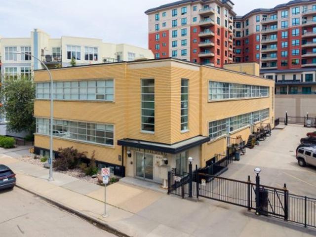 Condo for sale in Wedgewood, Alberta
