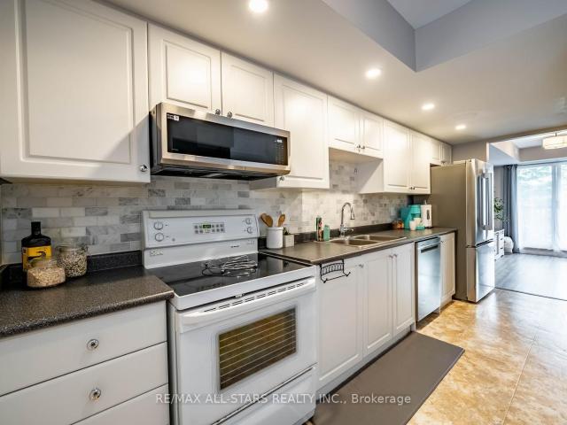 Condo for sale in Woburn, Ontario