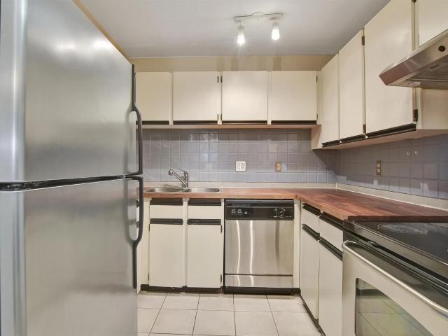 House for rent in Lower Robson, Vancouver