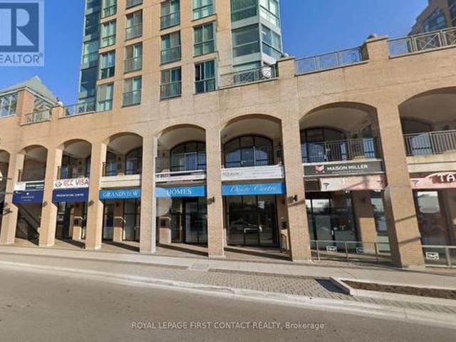 Commercial for rent in Barrie, Ontario
