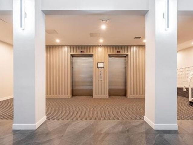 Apartment for sale in Surrey, British Columbia