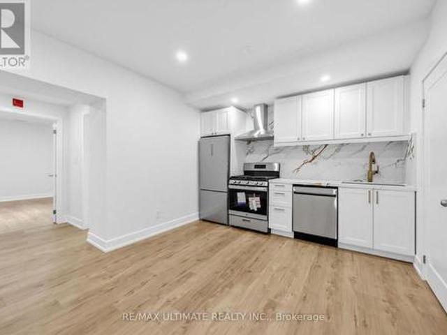 House for rent in Spadina—Fort York, Toronto