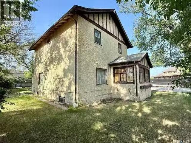 House for sale in Saskatoon, Saskatchewan