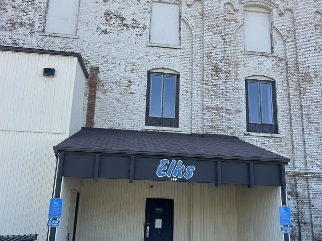 Commercial for sale in Oskaloosa, Mahaska County