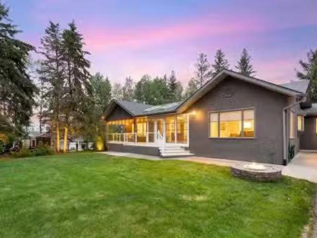 House for sale in Alberta