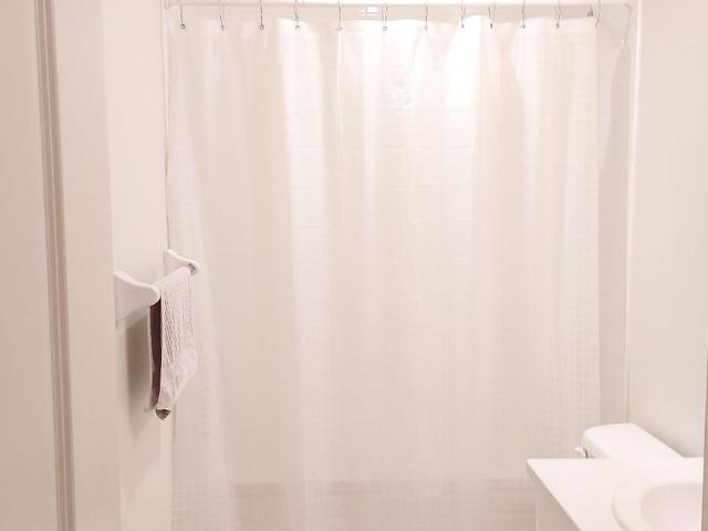 House for rent in Etobicoke—Lakeshore, Toronto